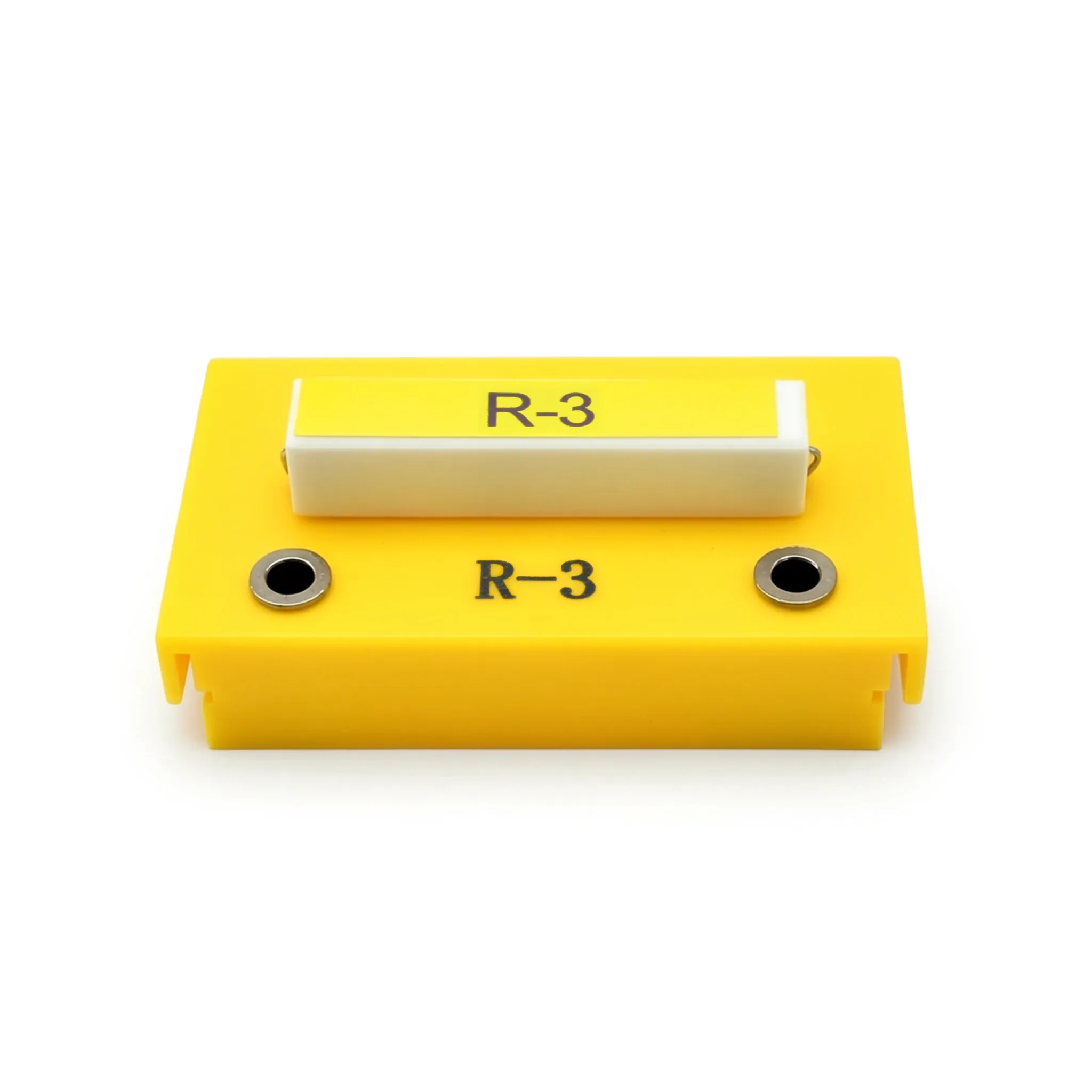 Резистор R3 сопротивление (8,2 ± 0,8) Ом