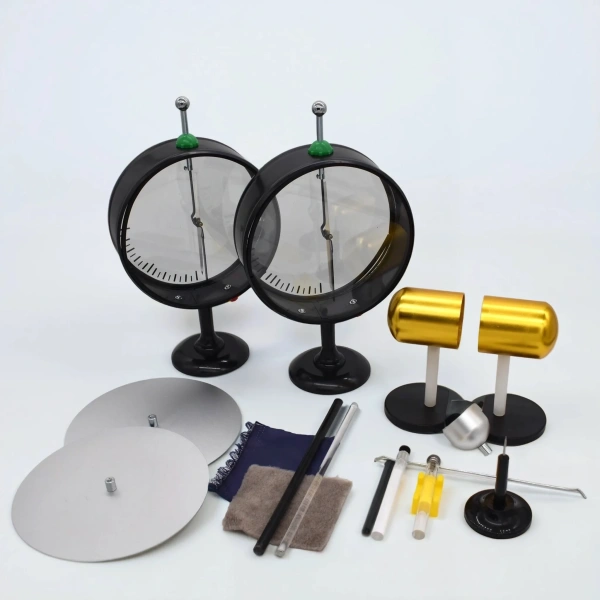 Электрометры с набором принадлежностей