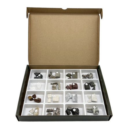 Коллекция Полезные ископаемые (16 видов) с раздаточным материалом Коллекция Полезные ископаемые (16 видов) с раздаточным материалом