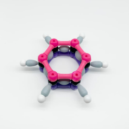 Модель «Молекула бензола» (гибридные орбитали) Модель «Молекула бензола» (гибридные орбитали)